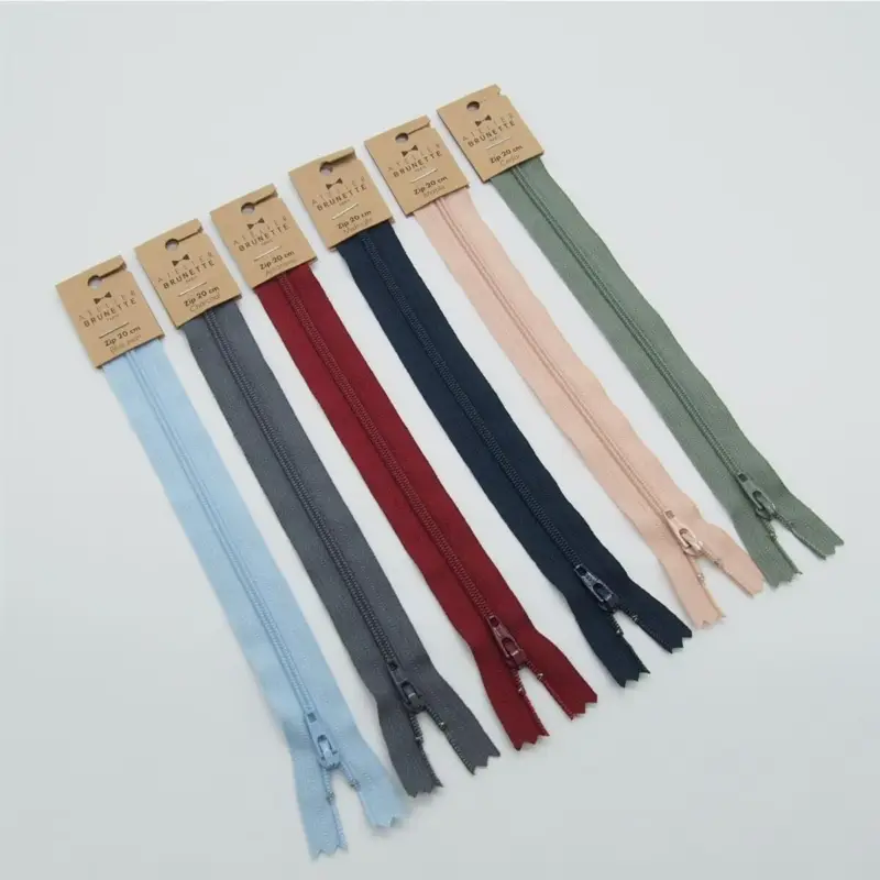 Rabatt ZIPPER VISIBLE 20 cm