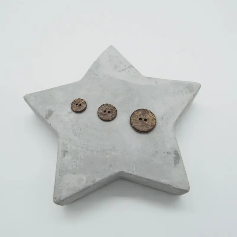 COCONUT BUTTON DARK BROWN Bestseller