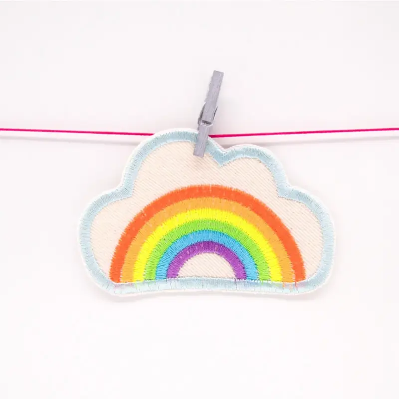 EMBROIDERED PATCH RAINBOW CLOUD Highlight