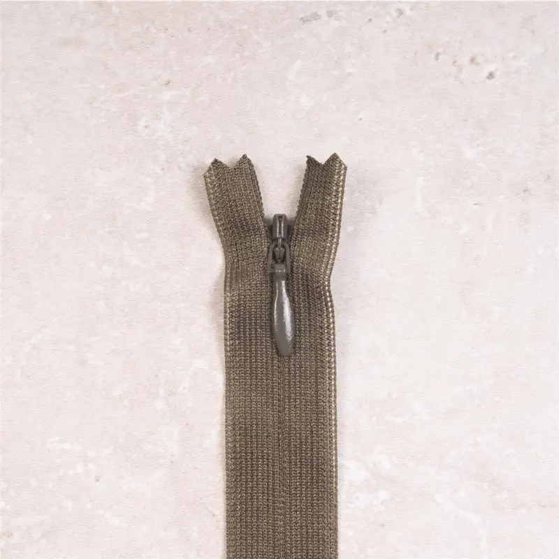 Garantierte Lieferung ZIPPER INVISIBLE IVY GREEN
