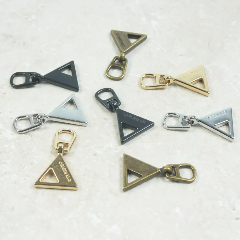 ANHÄNGER FÜR SNAP ON PULLER TRIANGLE Neu