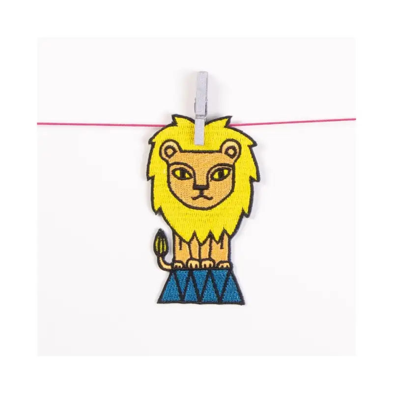 Neue Ware PATCH EMBROIDERED LÖWE