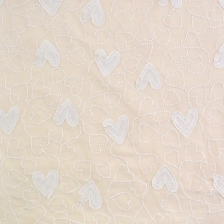 Angebot Baumwoll Voile Stickerei Hearts, wollweiß