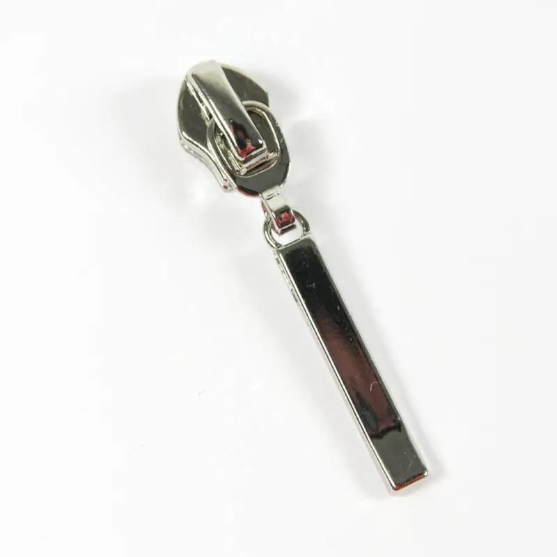 Knallerangebot Zipper 30 mm für 6,5 mm Raupenbreite silber